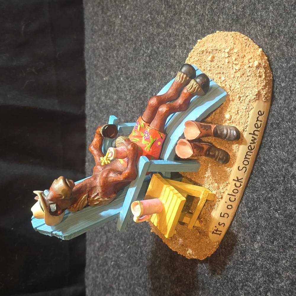 Elmer horse figurine 2009